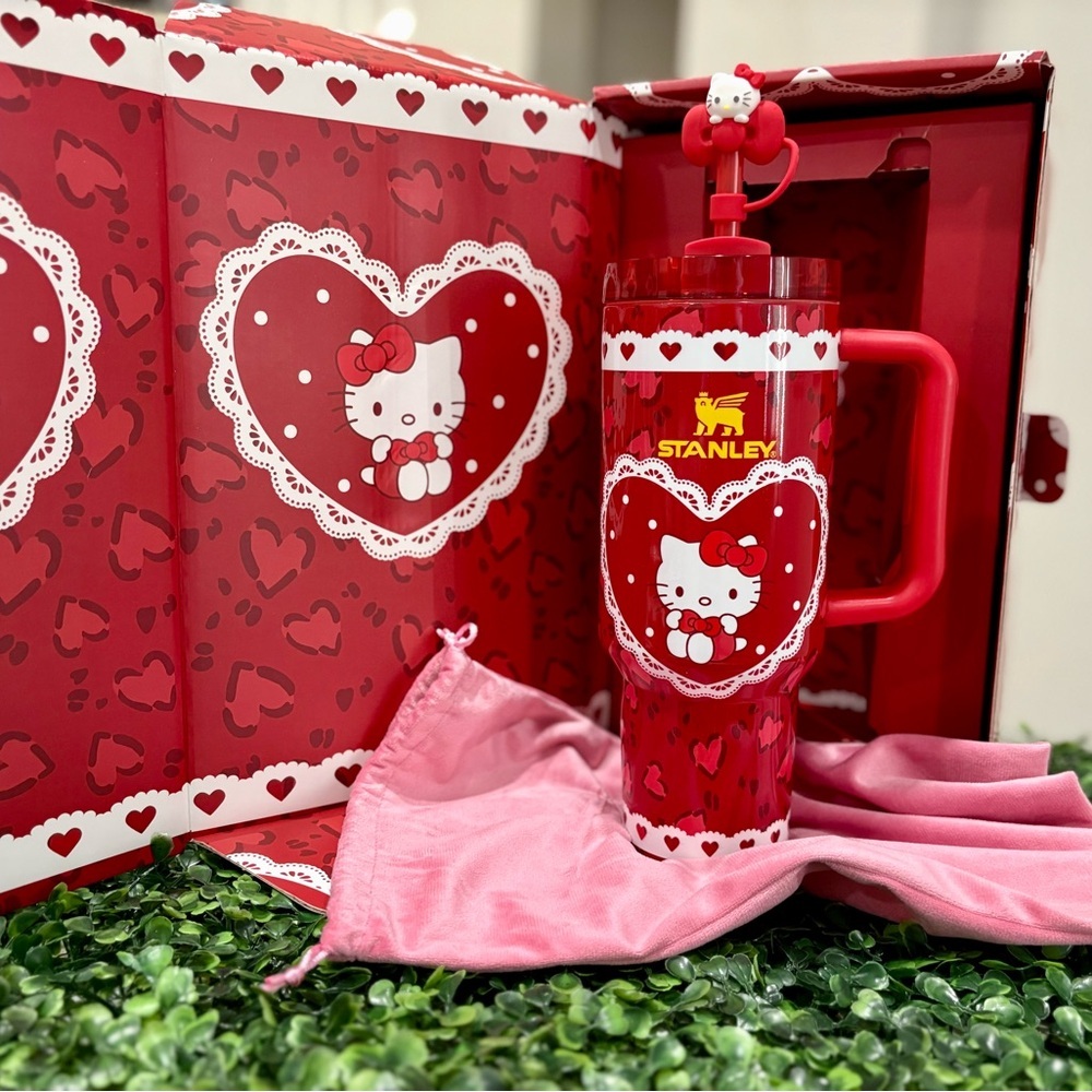 Customized Hello kitty stanley 40 oz